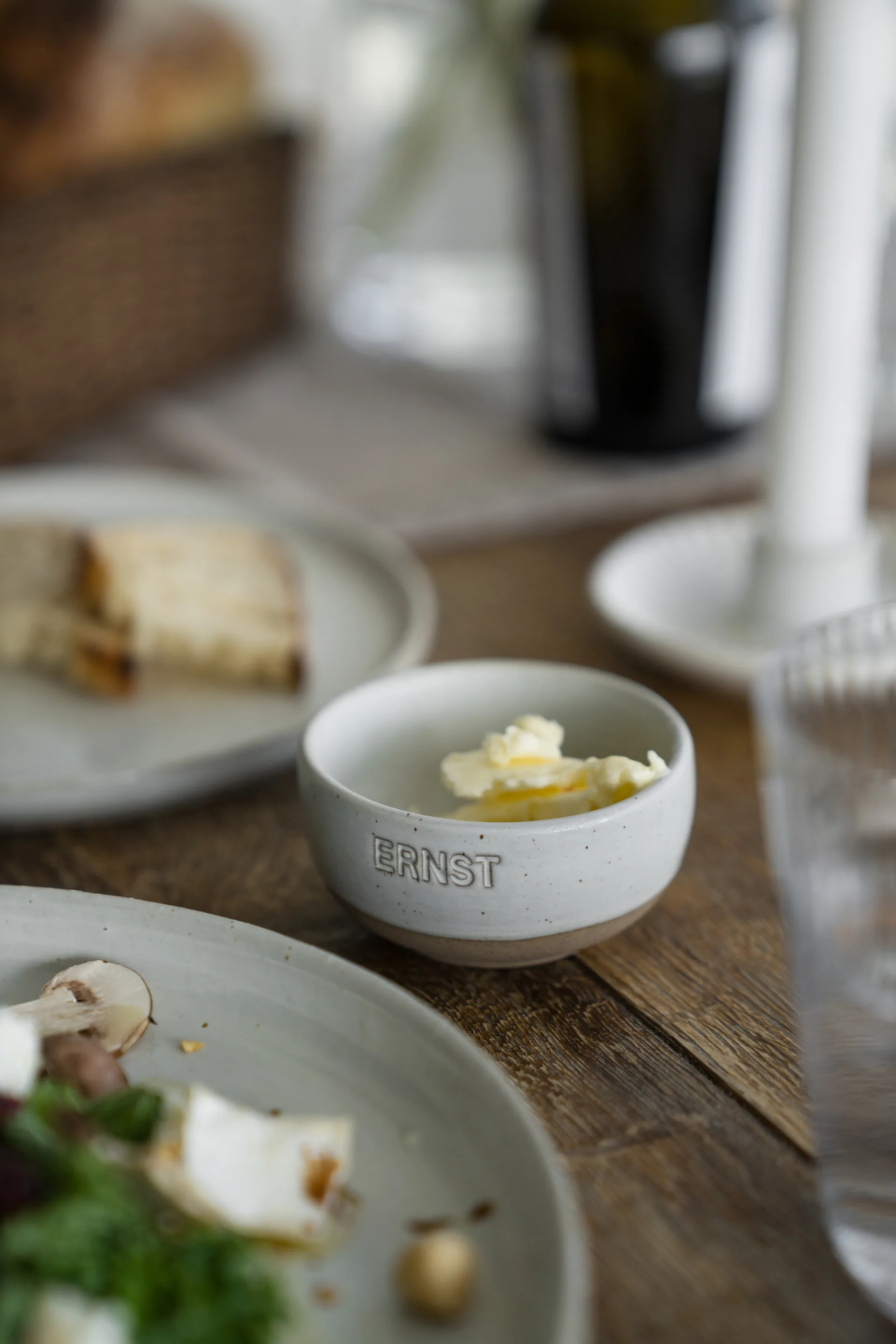 Ernst skål, Hvit-natur bunn, Ø8 cm ERNST