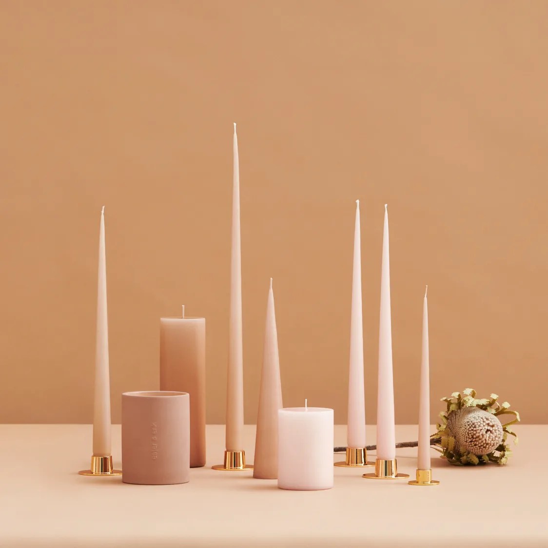 ester & erik kjeglelys 37 cm 2-stk. matt, Ice latte 11 ester & erik