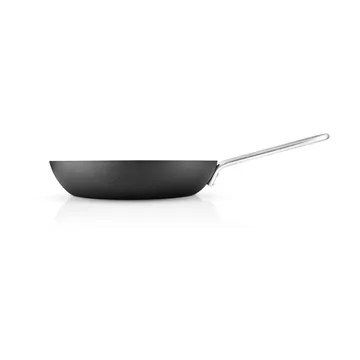 Professional Laser Titanium Slip-Let stekepanne - Black, Ø24 cm - Eva Solo