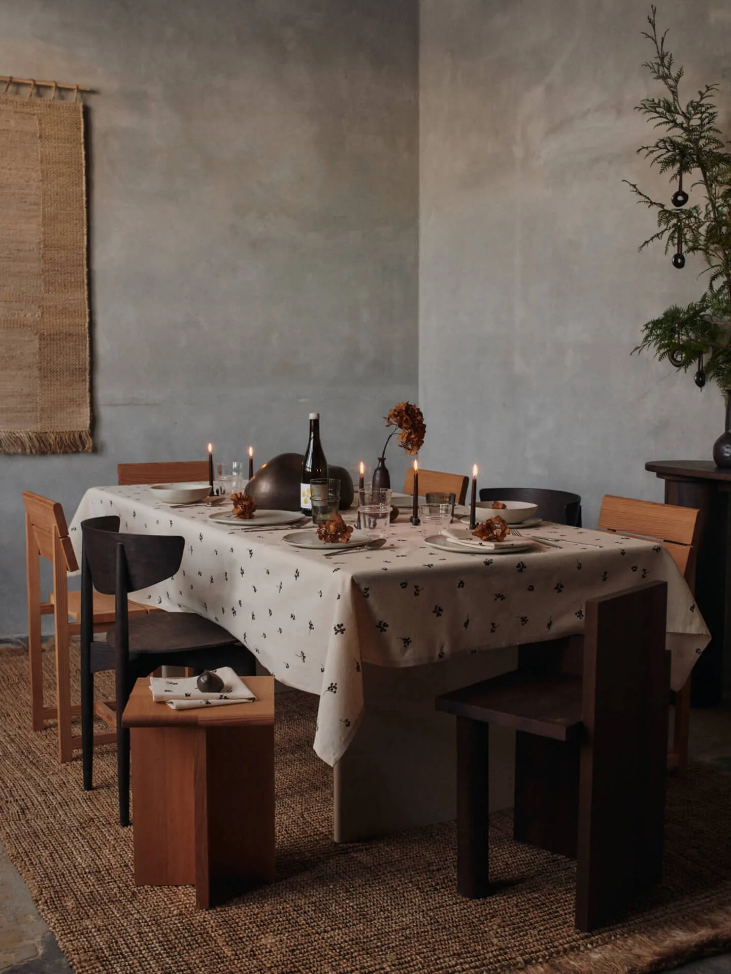 Baies bordduk 150x240 cm, Natural-dark chocolate Ferm Living