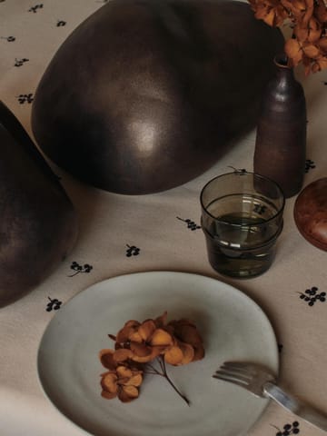 Baies bordduk 150x240 cm - Natural-dark chocolate - Ferm Living