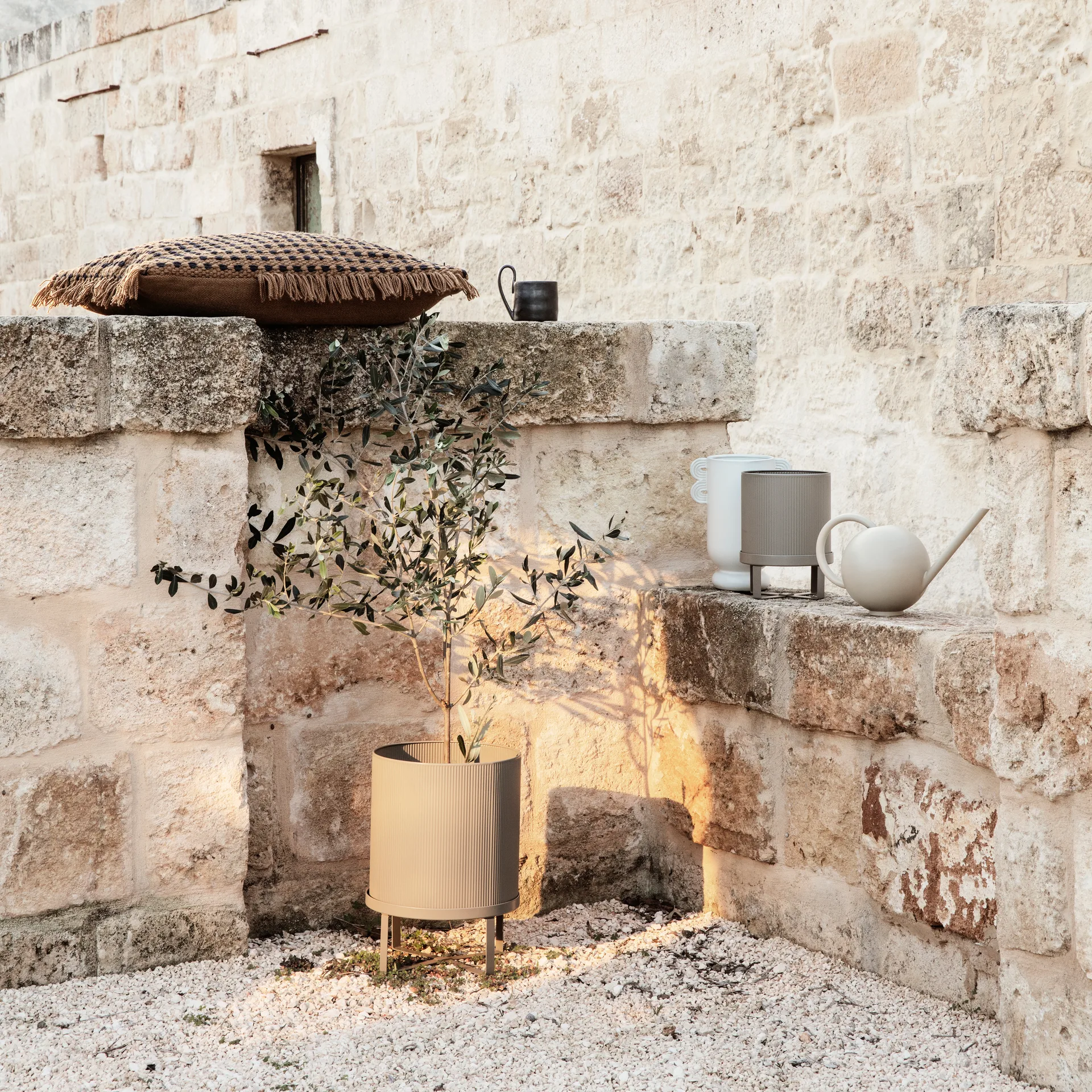 Bau blomsterpotte small Ø18 cm, Cashmere Ferm Living