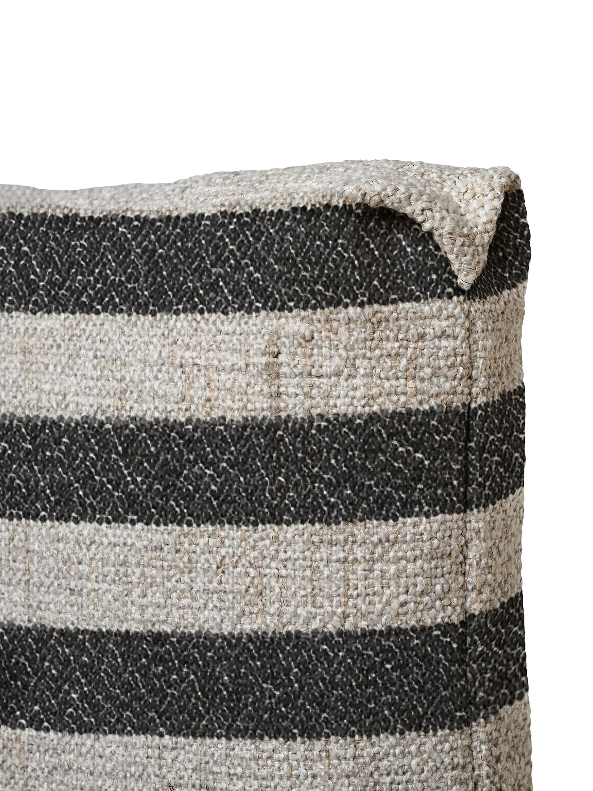 Clean pute Louisiana 40 x 60 cm, Sand-black Ferm Living