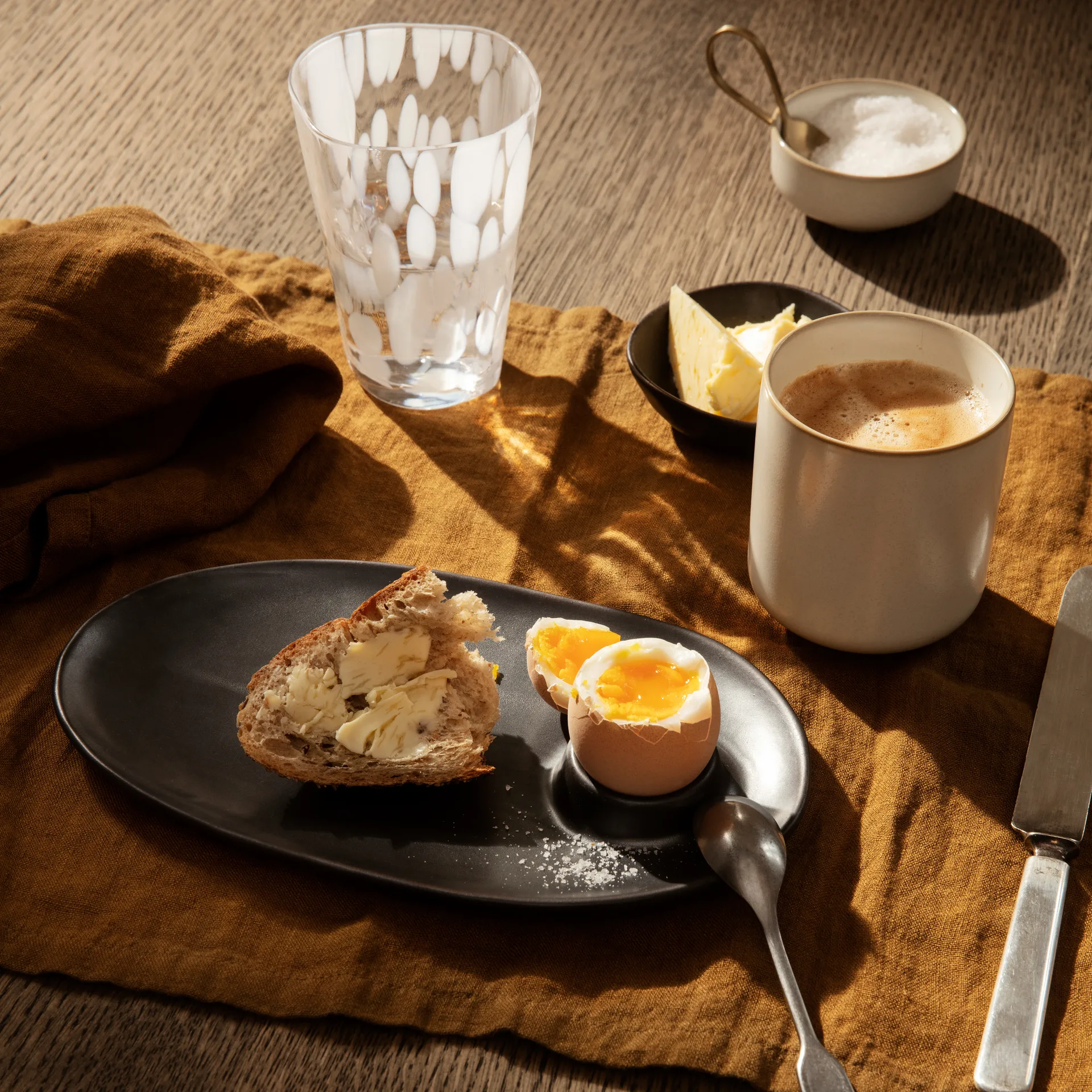 Flow frokosttallerken 14x23,5 cm, Black Ferm Living