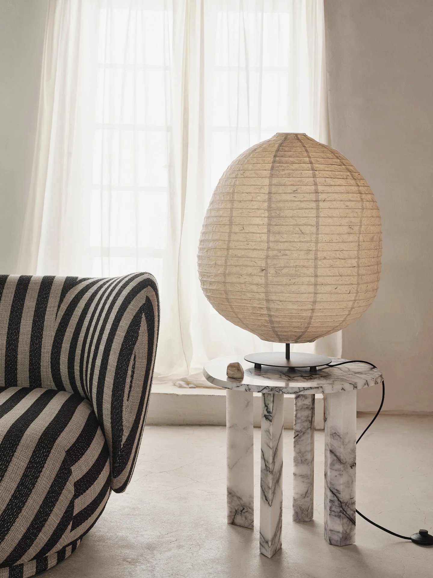 Kurbis gulvlampe low, Natural-black Ferm Living