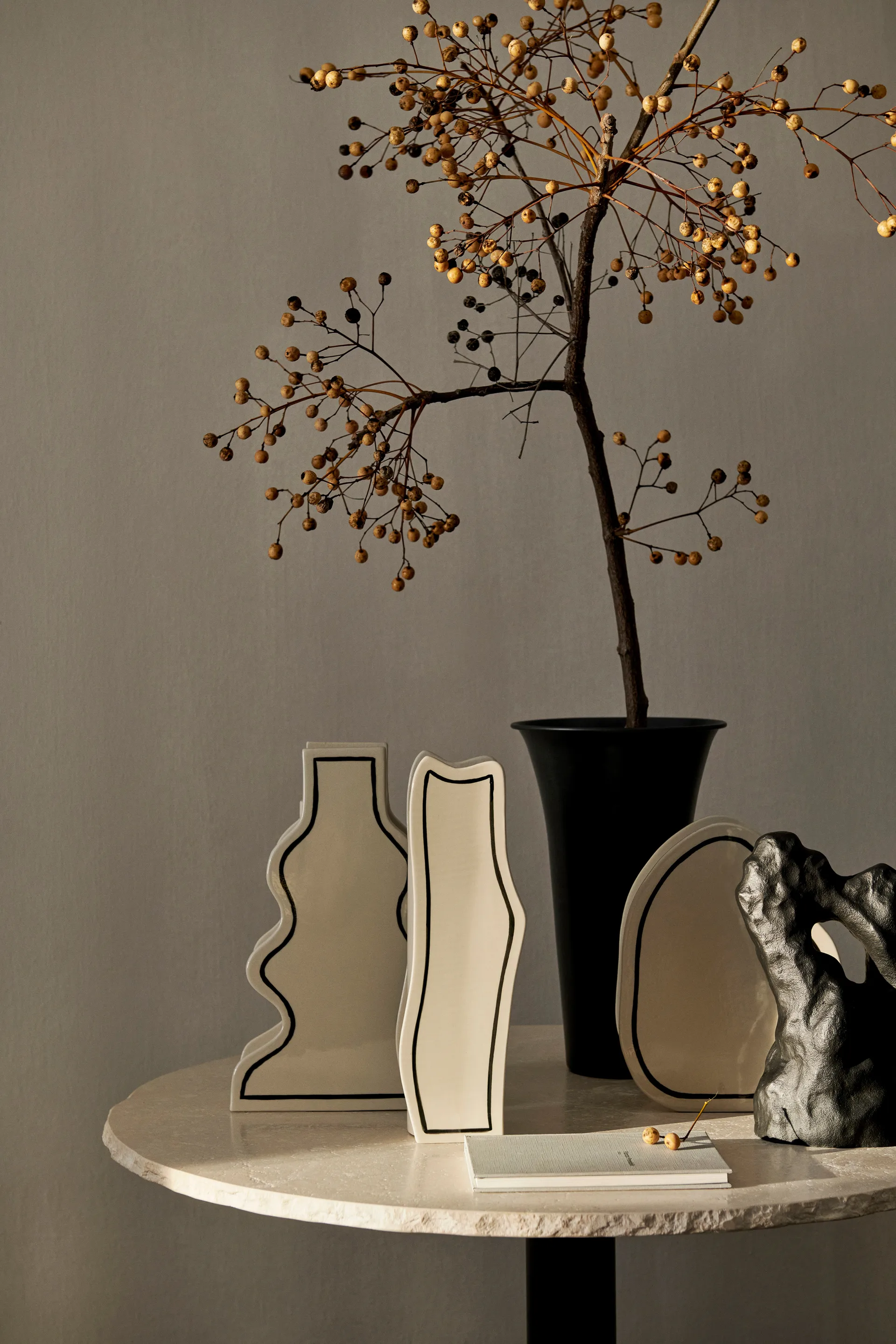 Paste vase rounded 28 cm, Off-white Ferm Living