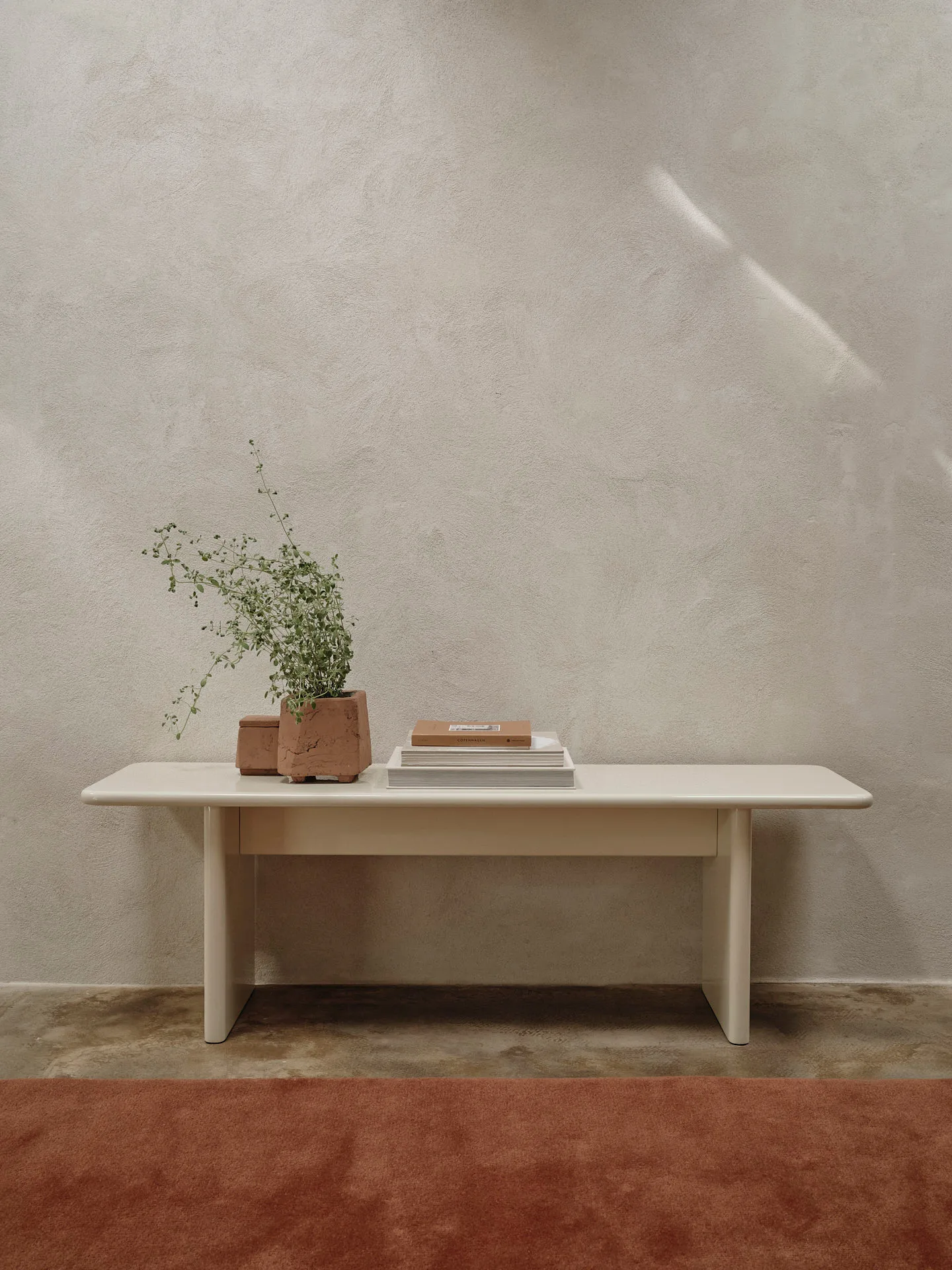 Rink benk 140 cm, Eggshell Ferm Living
