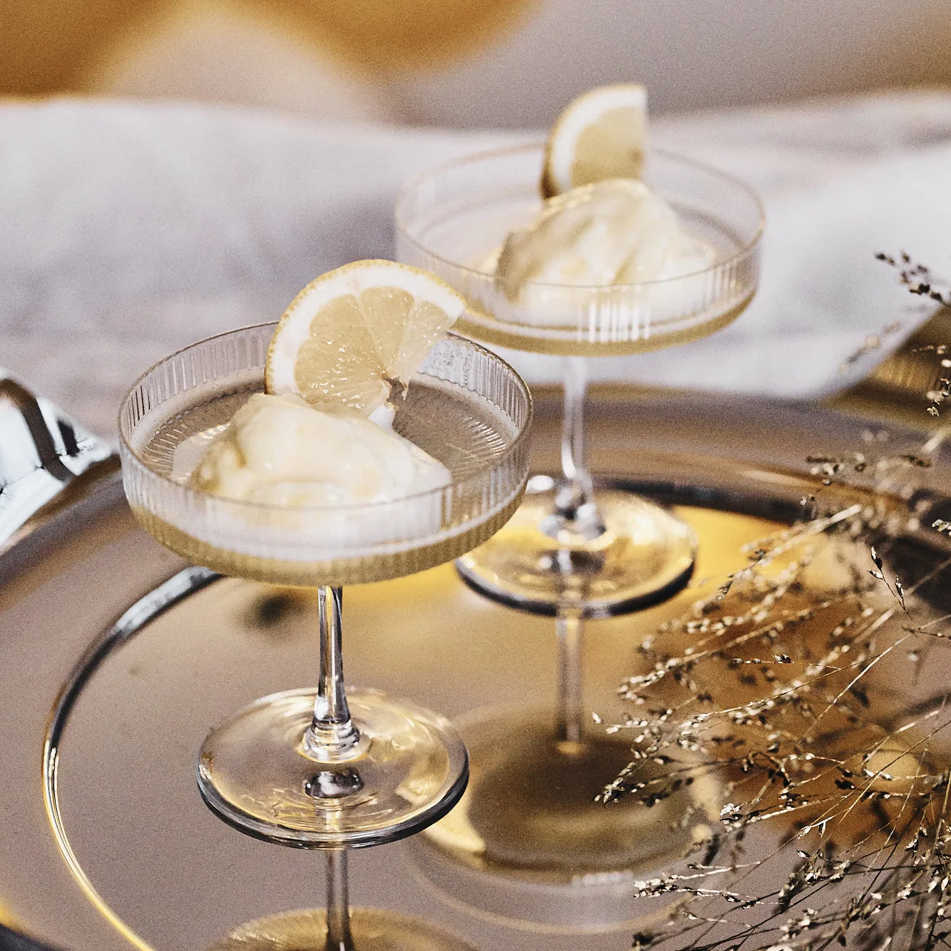 Ripple champagneglass 2-pakning, klar Ferm Living