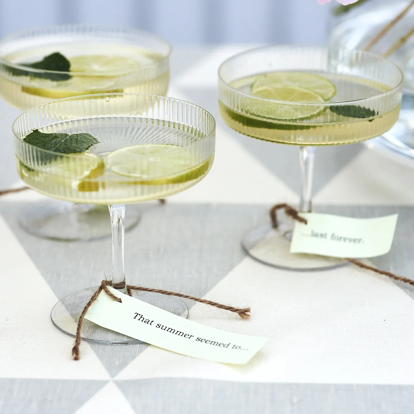 Ripple champagneglass 2-pakning, klar Ferm Living