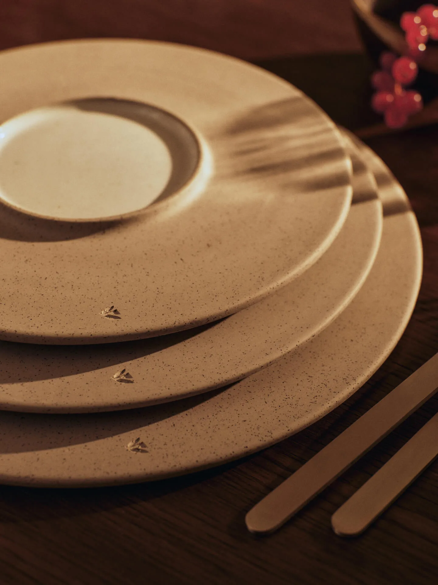 Sonae tallerken 2-pk, Grey-white, Ø28 cm Ferm Living