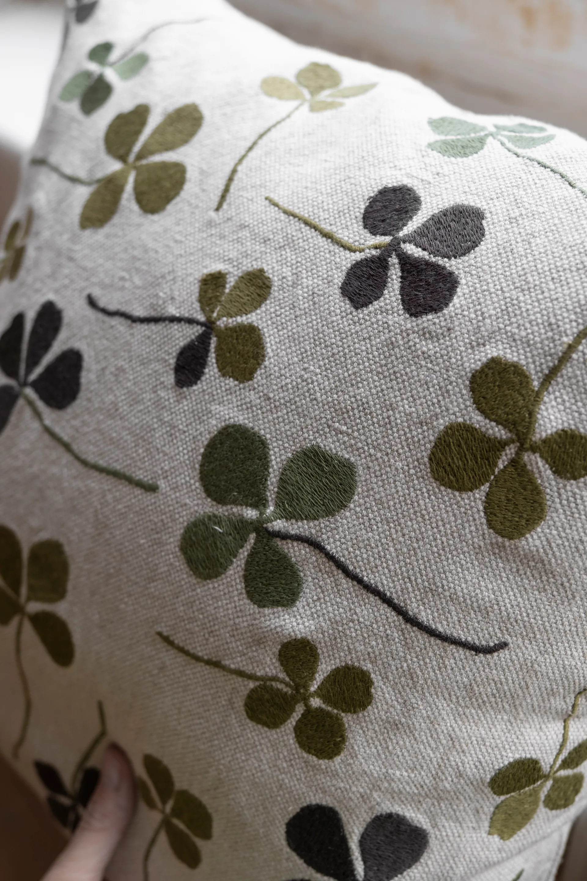 Clover putetrekk 48 x 48 cm, Grønn-natur Fine Little Day