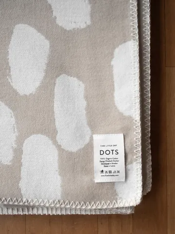 Dots pledd 140 x 180 cm - Beige - Fine Little Day