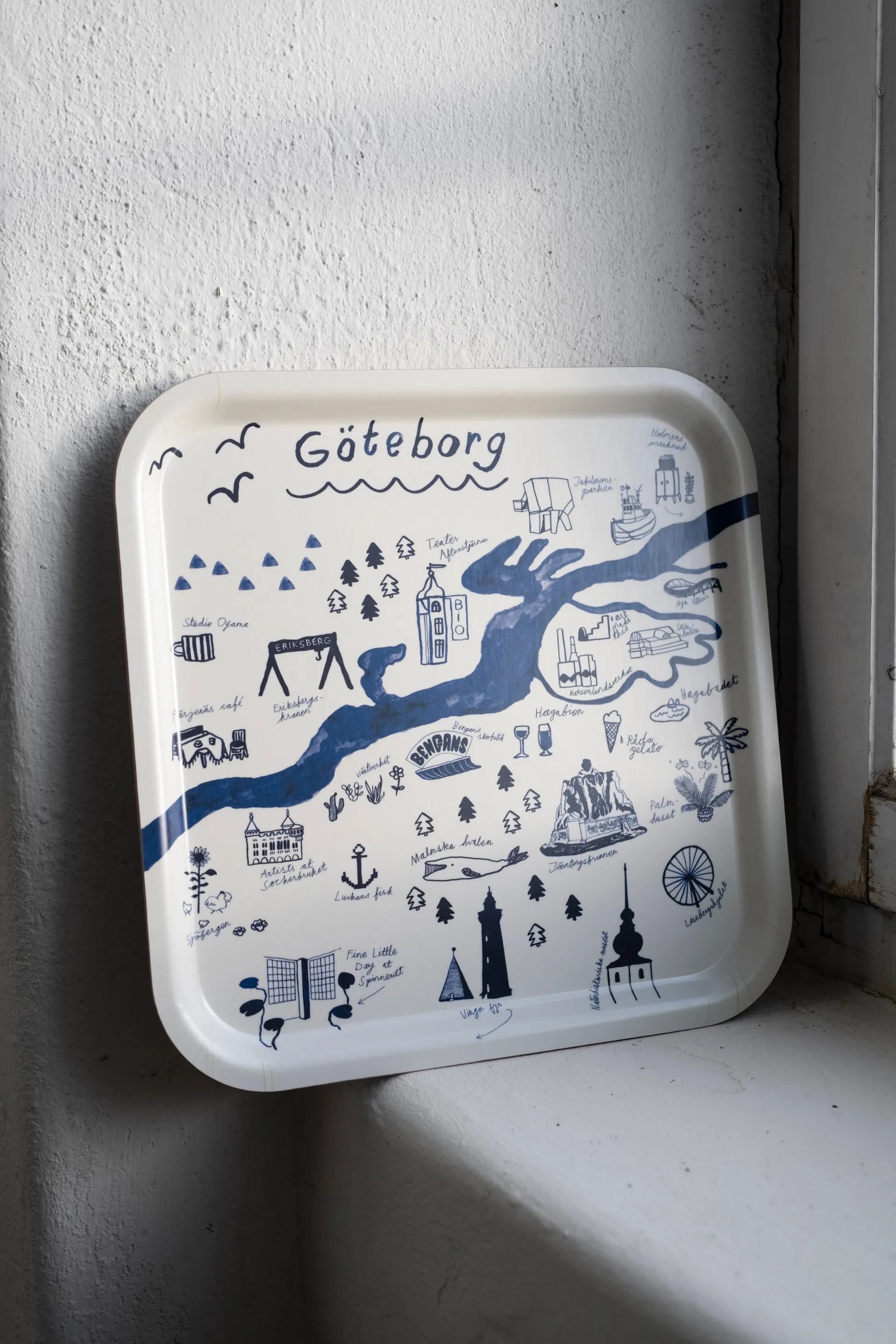 Gothenburg brett 32 x 32 cm, White-Blue Fine Little Day