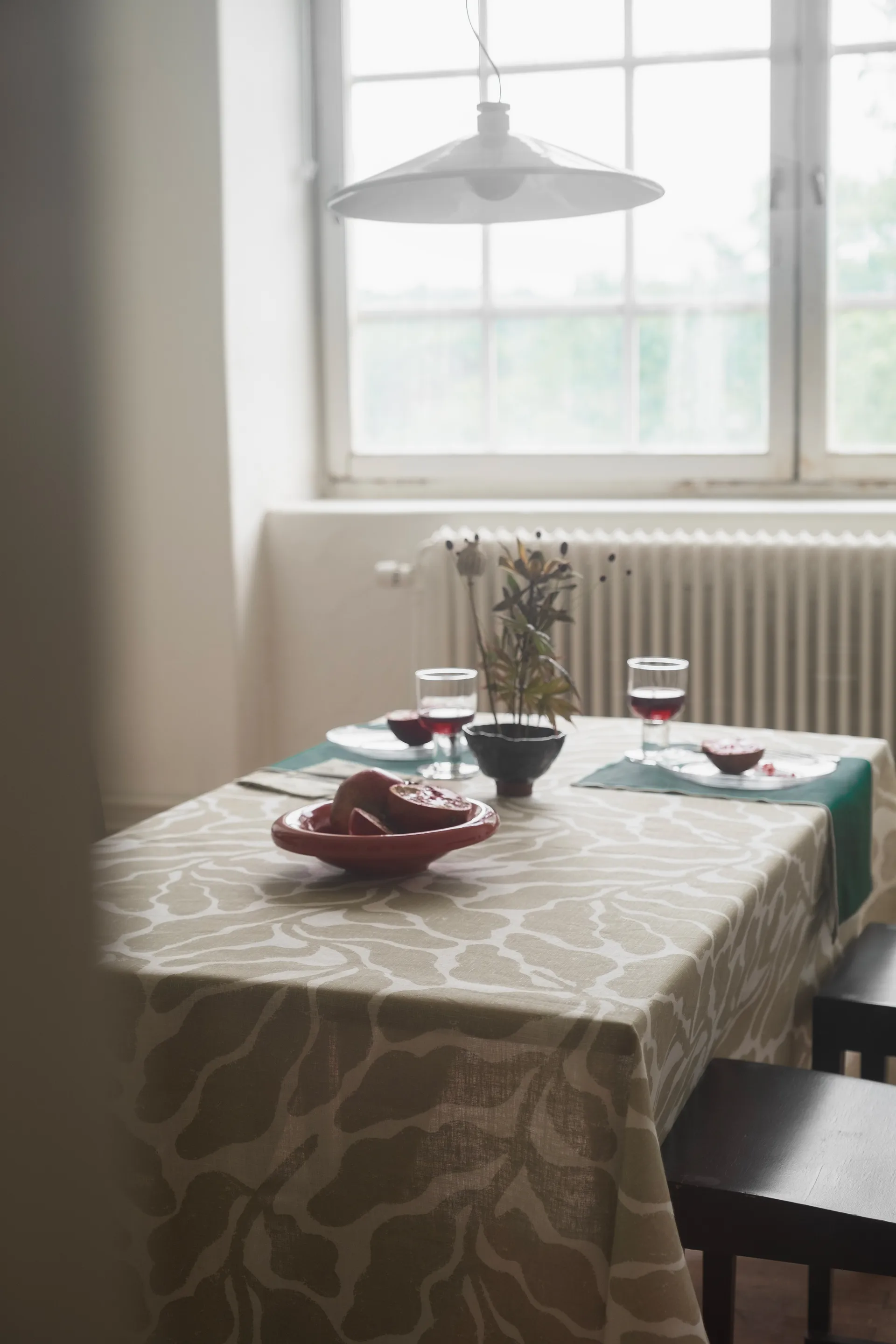 Leaves bordduk 149x250 cm, Sand Fine Little Day