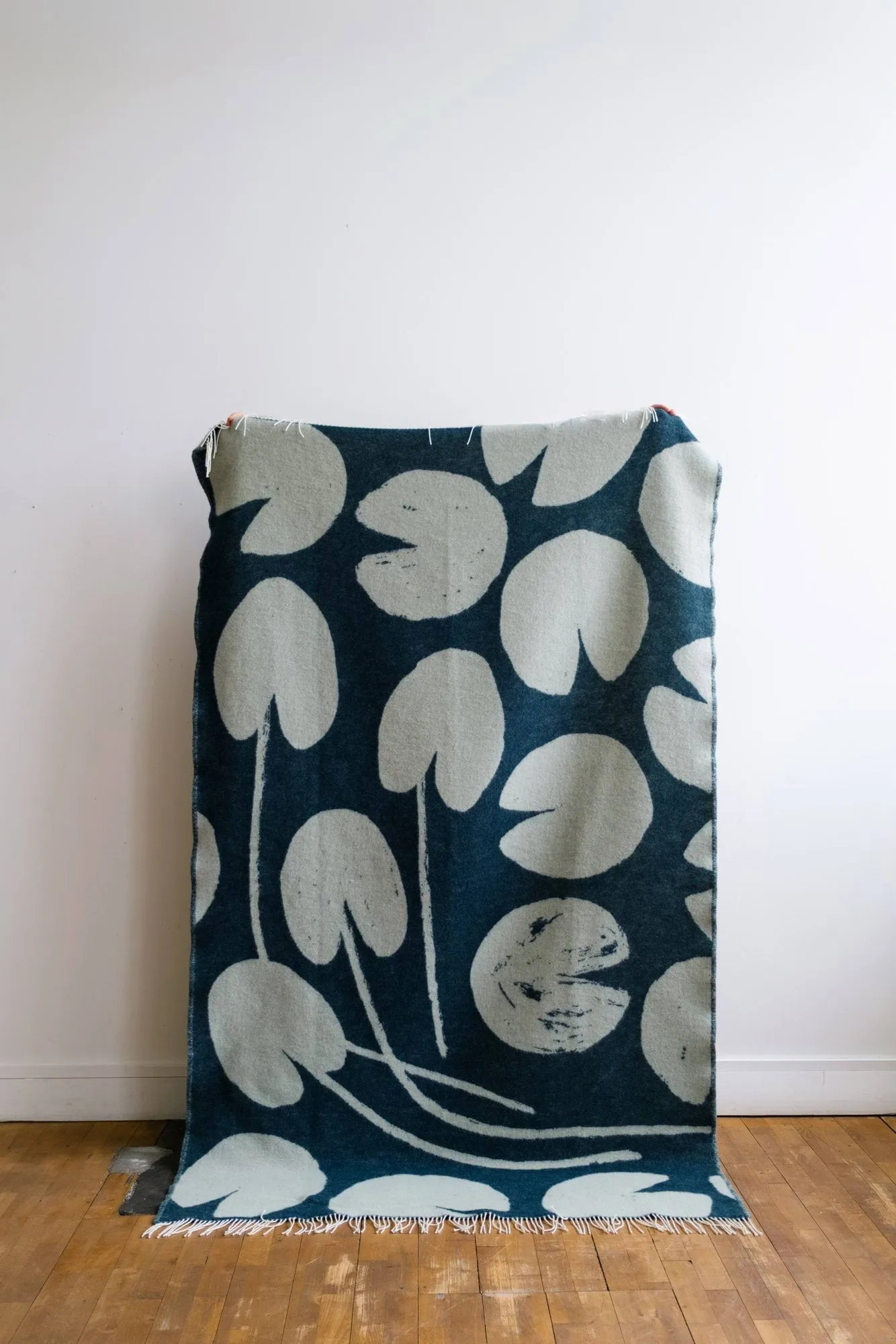 Water lilies pledd 130x220 cm, Grønn Fine Little Day