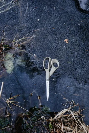 Universalsaks i gjenvunnet materiale - 21 cm - Fiskars