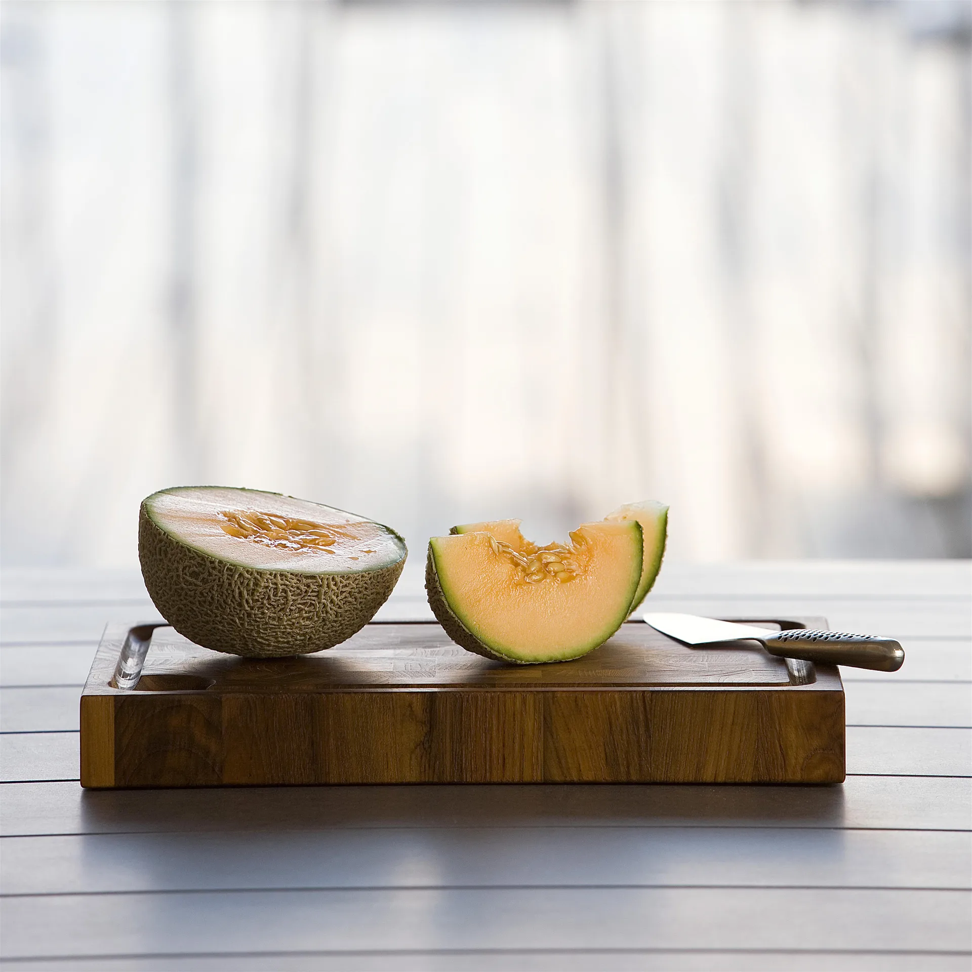 Skagerak skjærefjøl teak, 35x24 cm Fritz Hansen