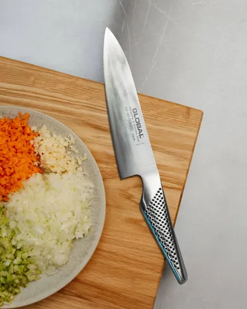 Classic kokkekniv - Rustfritt stål, 16 cm - Global