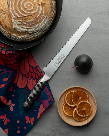 Global G-9R brødkniv 22 cm tagget - rustfritt stål - Global
