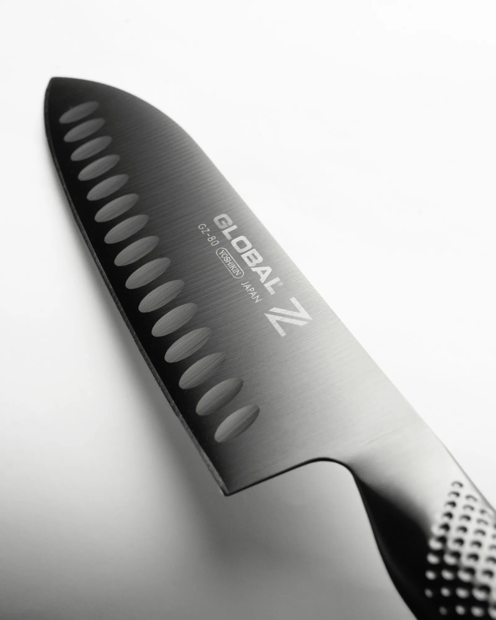 Global Z santokukniv, Oliveslipt, DLC Global