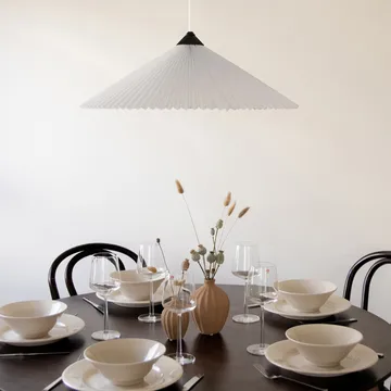 Matisse pendel Ø60 cm - Svart-hvit - Globen Lighting