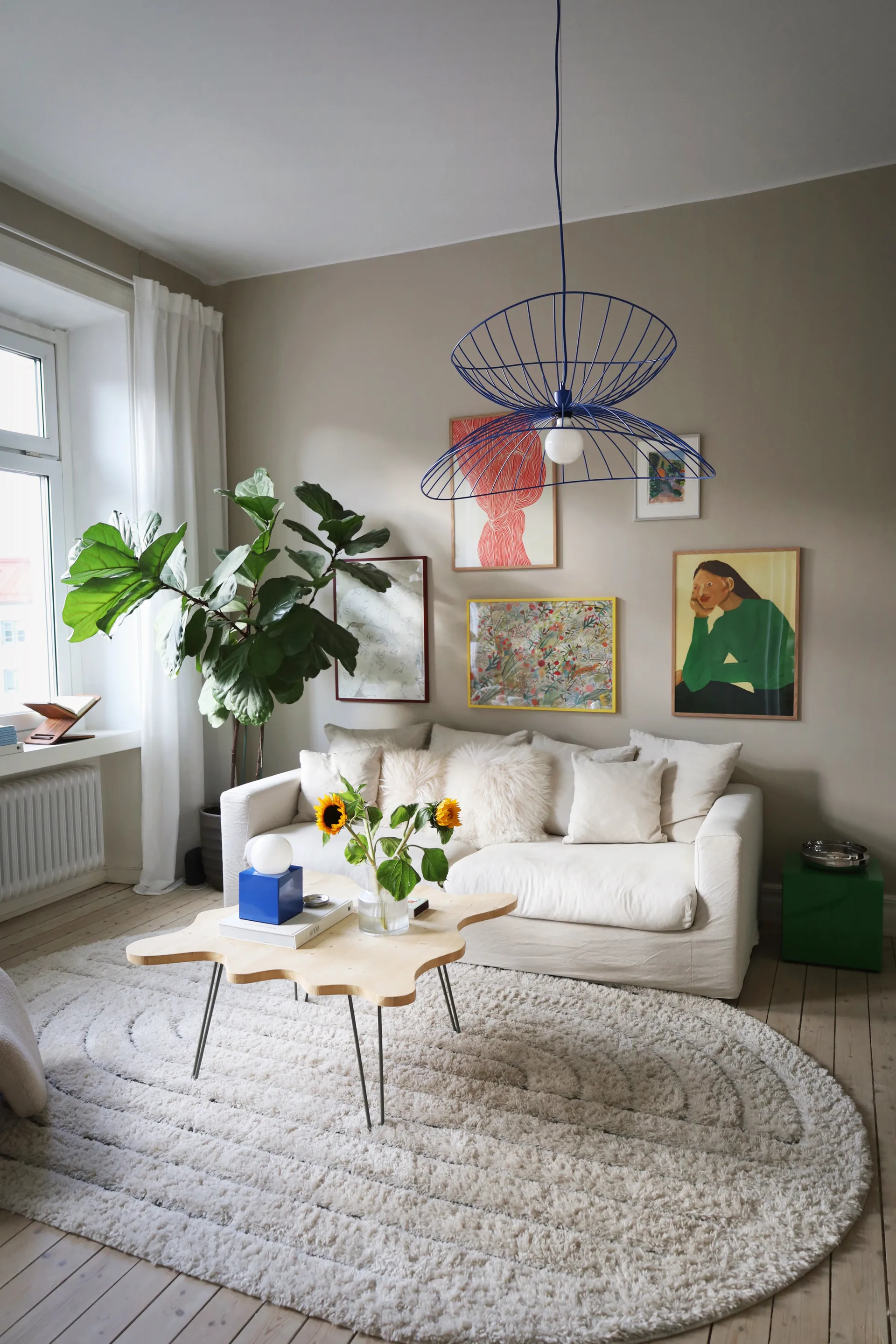 Ray taklampe Ø70 cm, Blå Globen Lighting