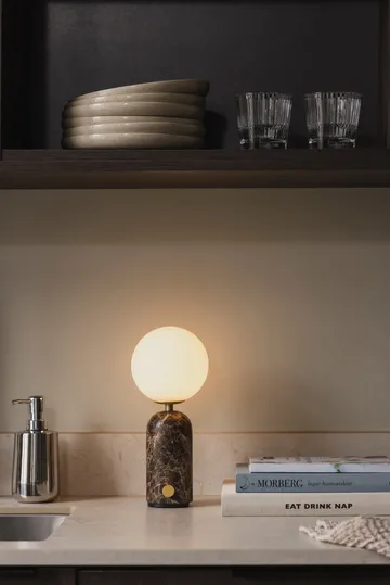 Torrano bordlampe portabel - Brun marmor, 27,5 cm - Globen Lighting
