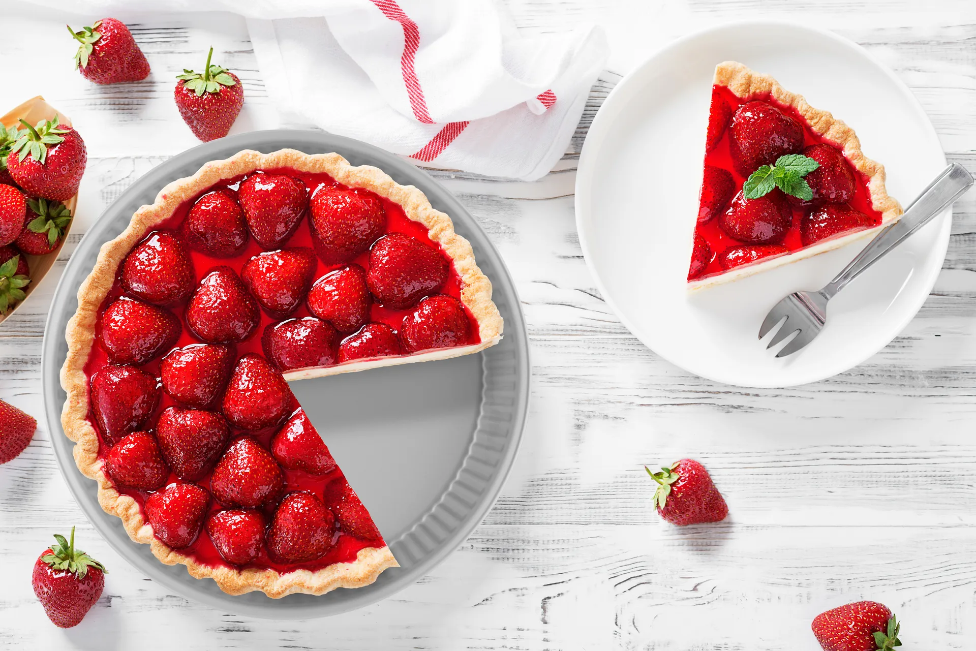 Silver Eligance paiform/kakeform, Stål, rund, Ø28x4 cm Guardini