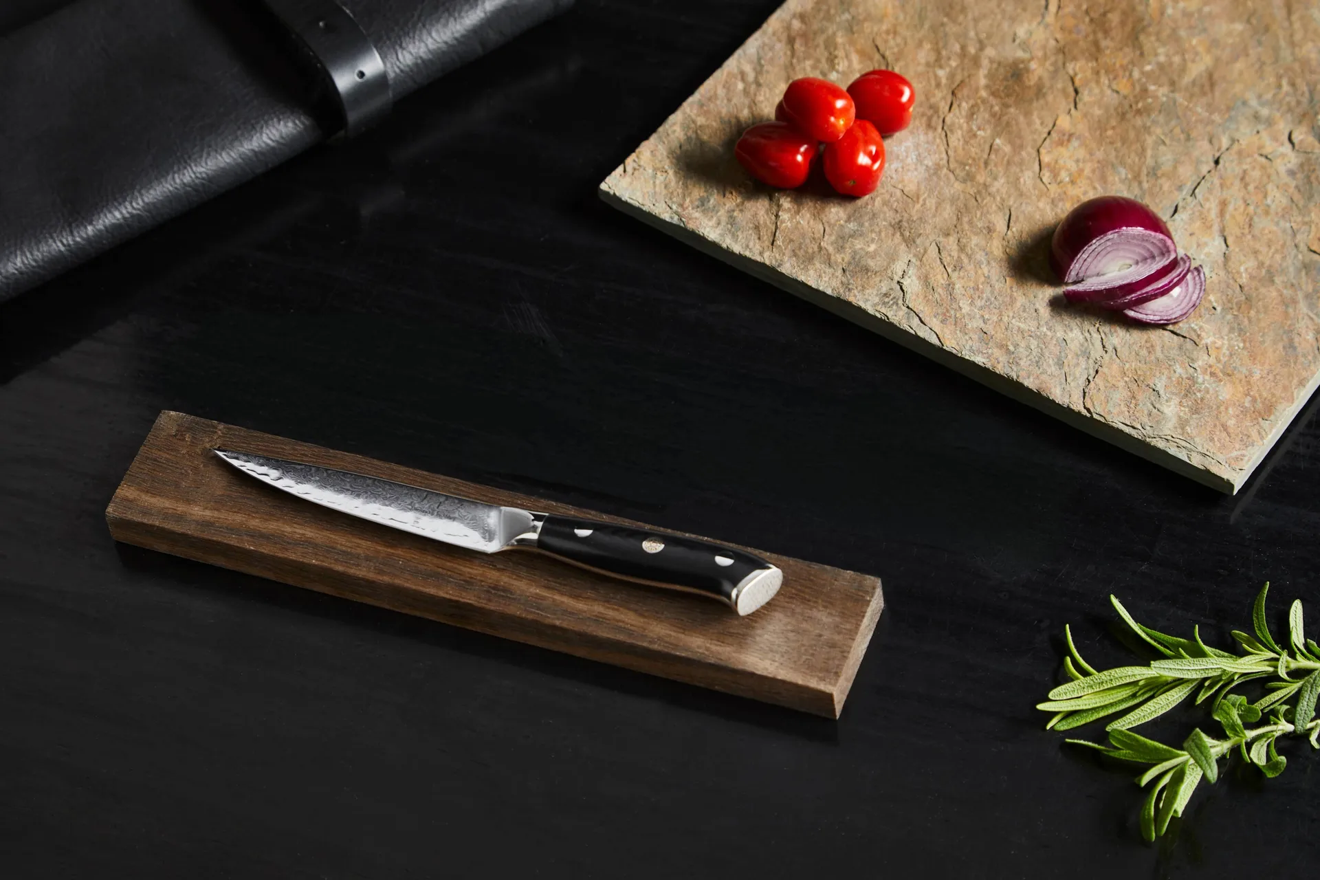 Damascus By Hâws universalkniv 23,6 cm, Svart-rostfritt stål Hâws