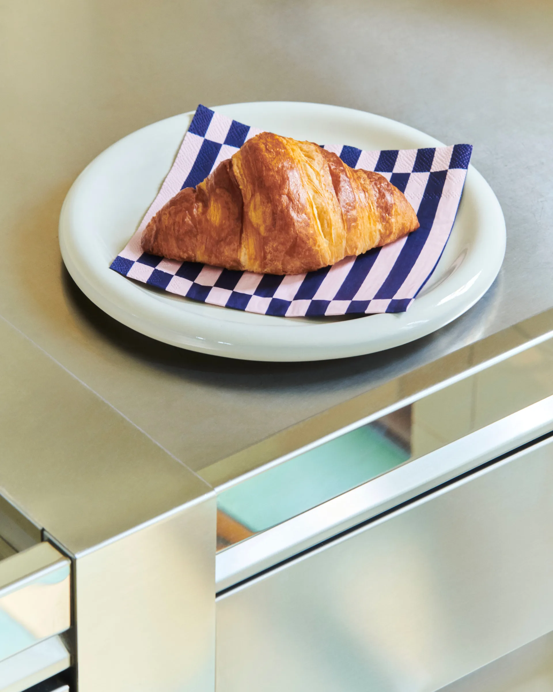 Pattern Dinner Stripe serviett 40x40 cm 20-pakning, Light pink-dark blue pillar HAY