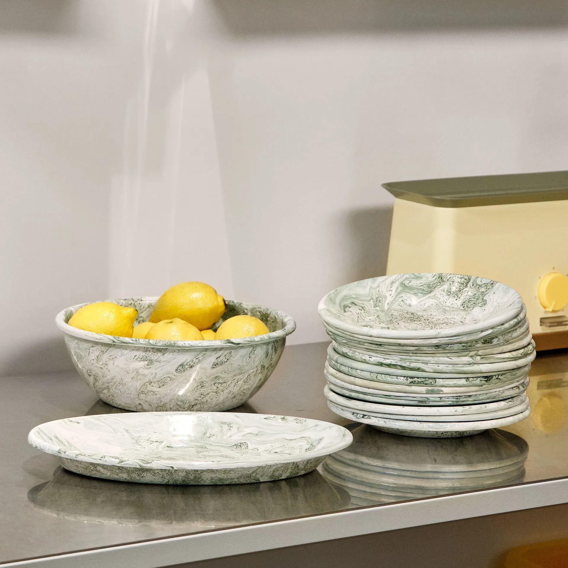 Soft Ice oval tallerken 21,5x31,5 cm, Green HAY