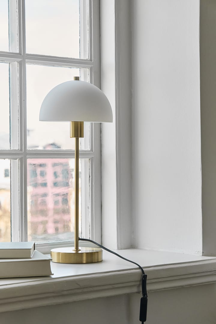 Vienda bordlampe, messing-hvit Herstal