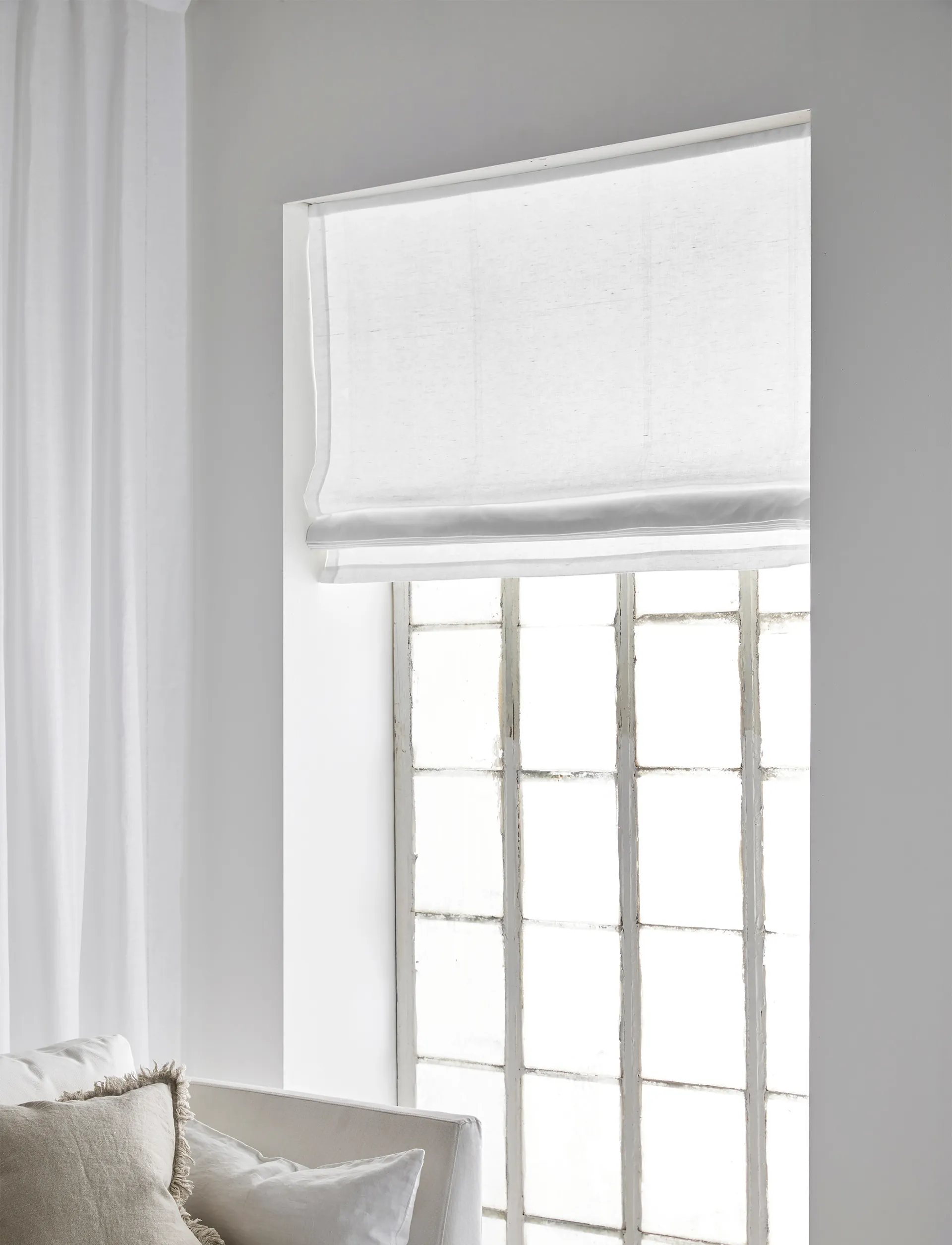 Ebba løftegardin Optical White, 130x180 cm Himla