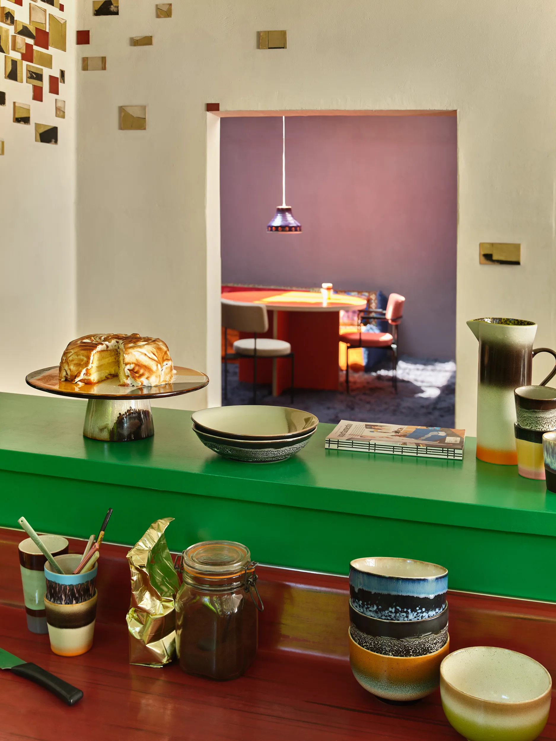 70's plateau kakefat, Retro wave HKliving