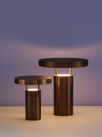 BringMe bærbar bordlampe - Burnished brass - Hübsch Interior