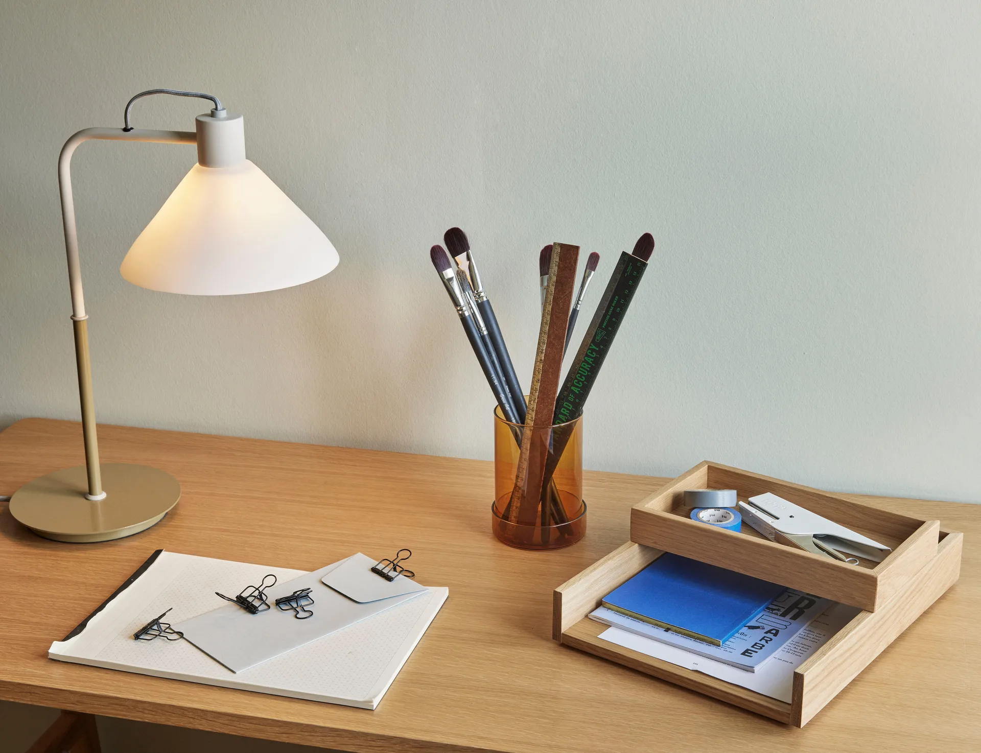 Rail skrivebordsstativ 2 deler, Natur Hübsch Interior