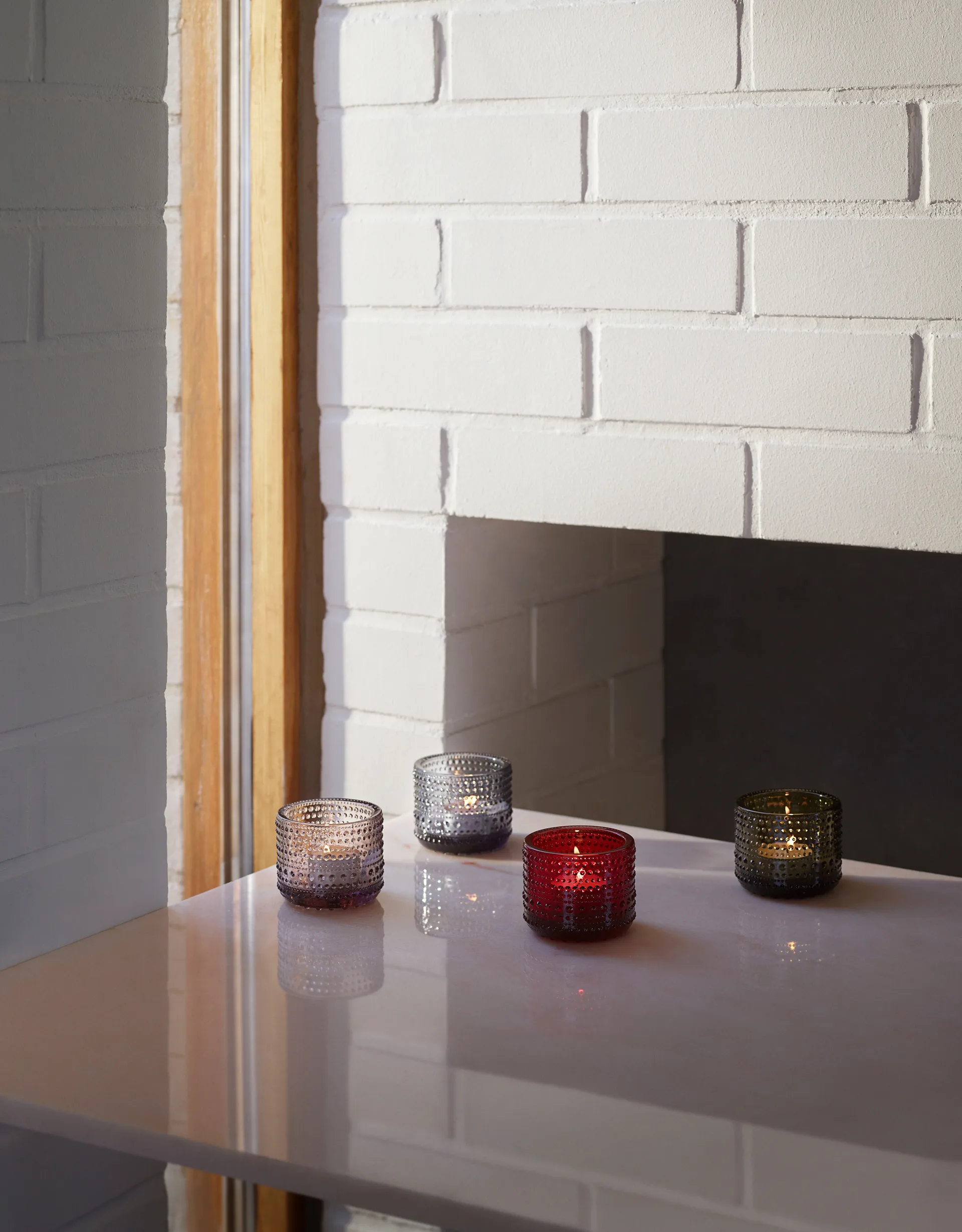 Kastehelmi lyslykt 64 mm, Tyttebær Iittala