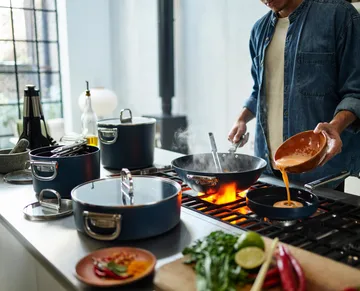 Space non stick wokpanne - Ø32 cm - Joseph Joseph