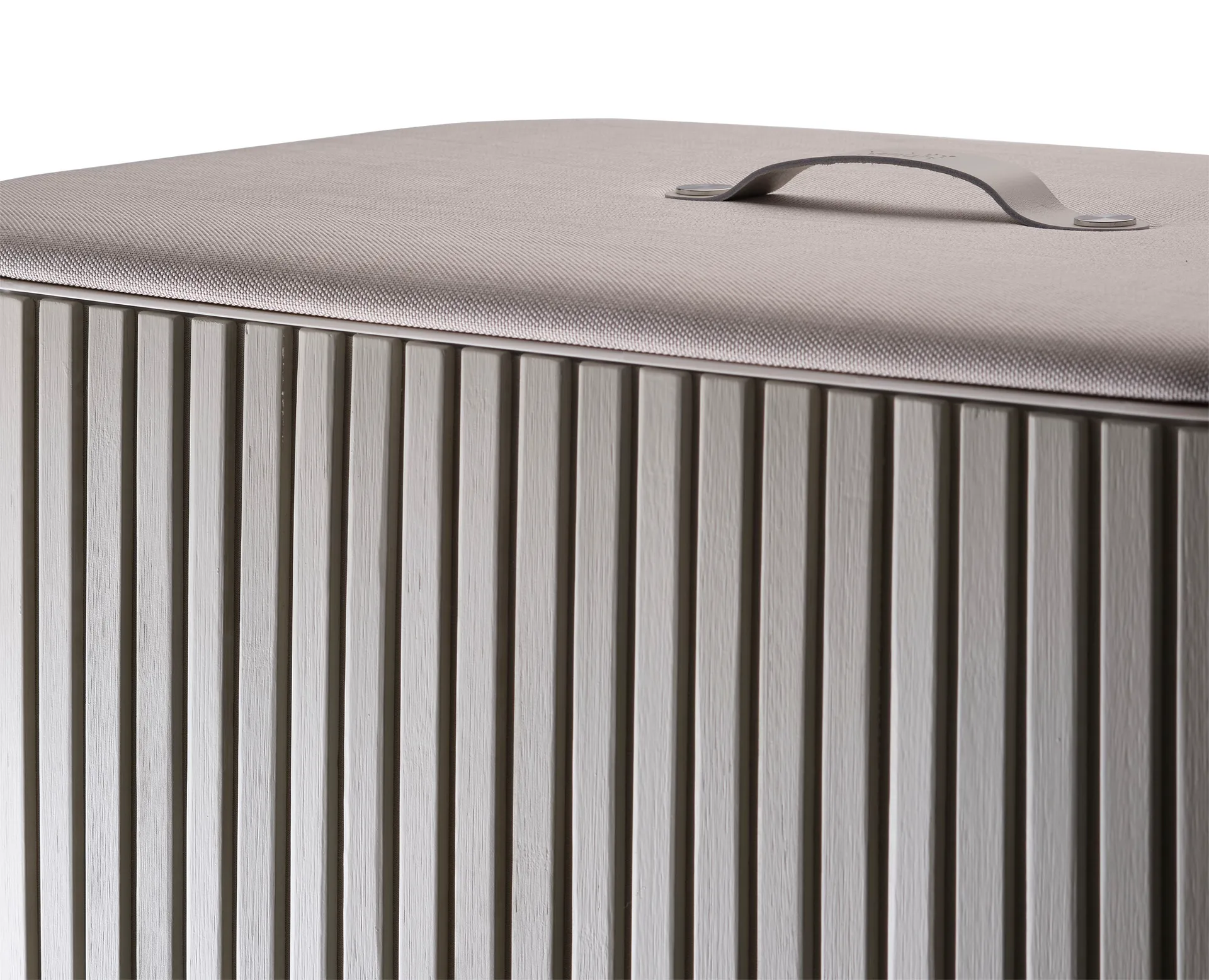Tota Luxe kleskurv 90 L, Ecru Joseph Joseph