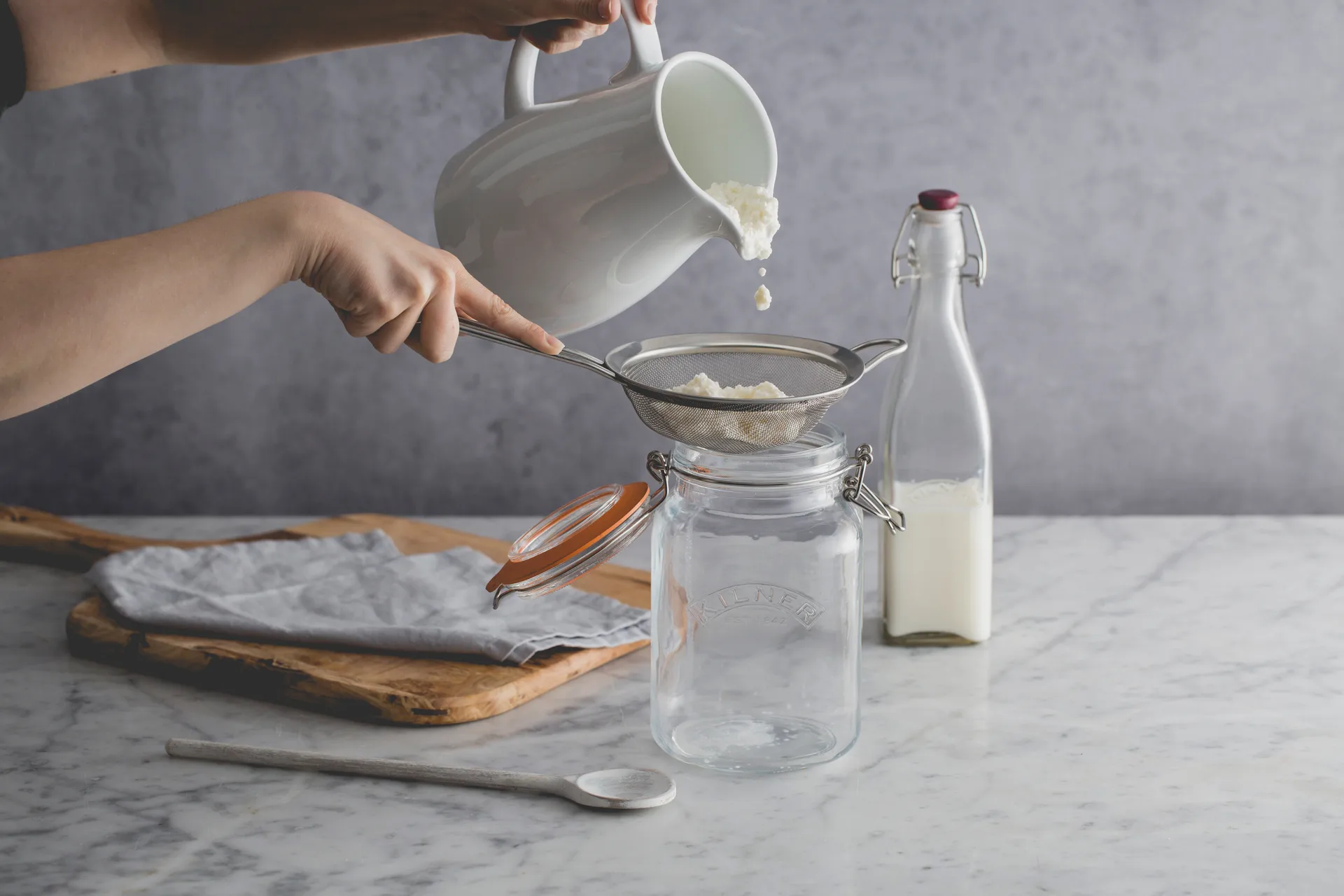 Kilner firkantet konserveringsglass med bøyle, Klar, 1,5 L Kilner