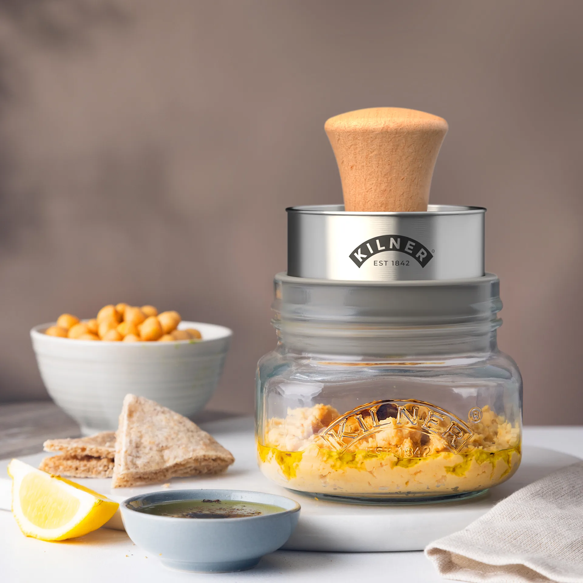 Kilner Mash & Store oppbevaringskrukkesett, Klar-rustfritt stål-tre, 0,5 L Kilner