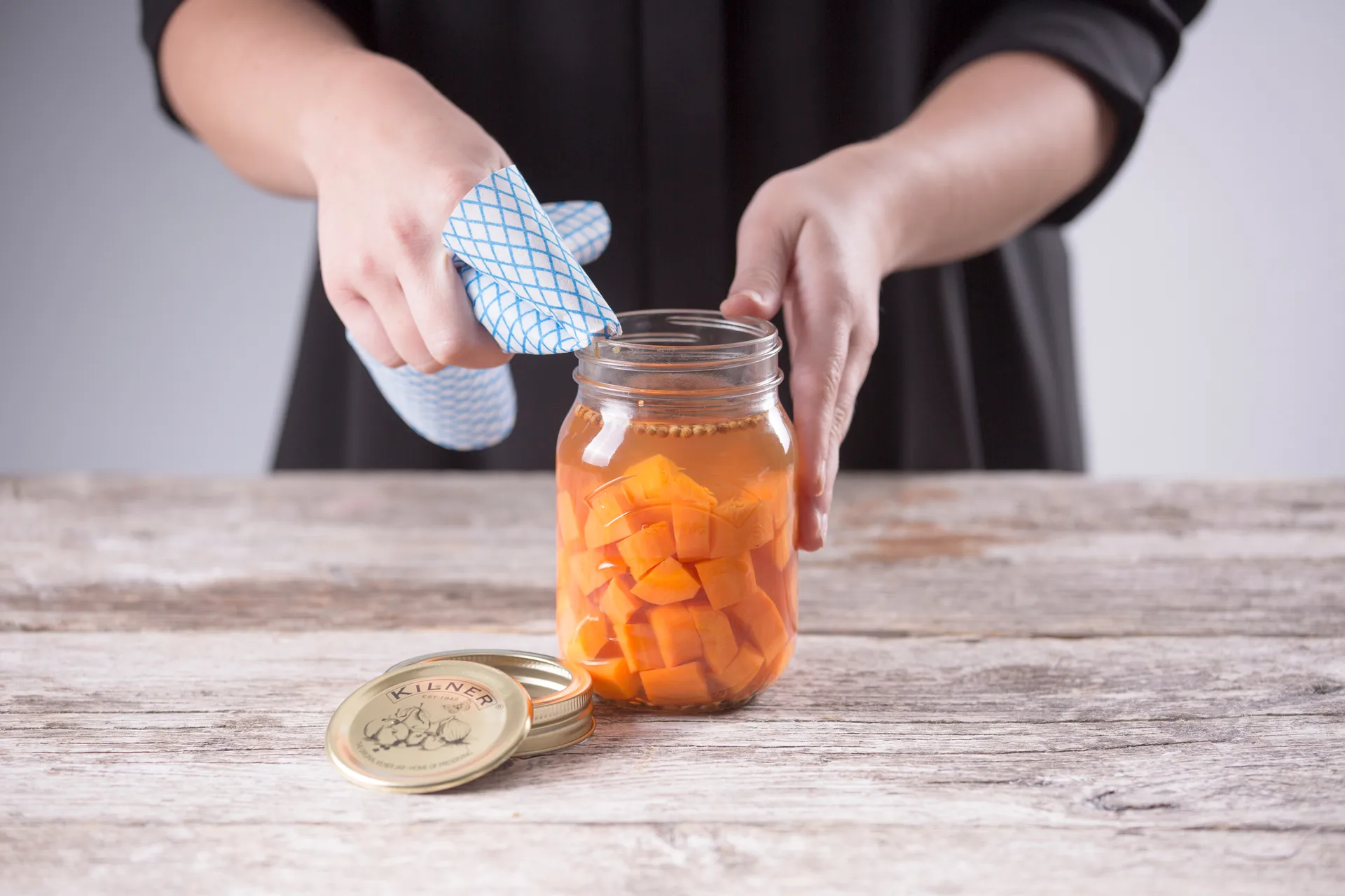 Kilner rund konserveringsglass, Klar-gull, 0,5 L Kilner