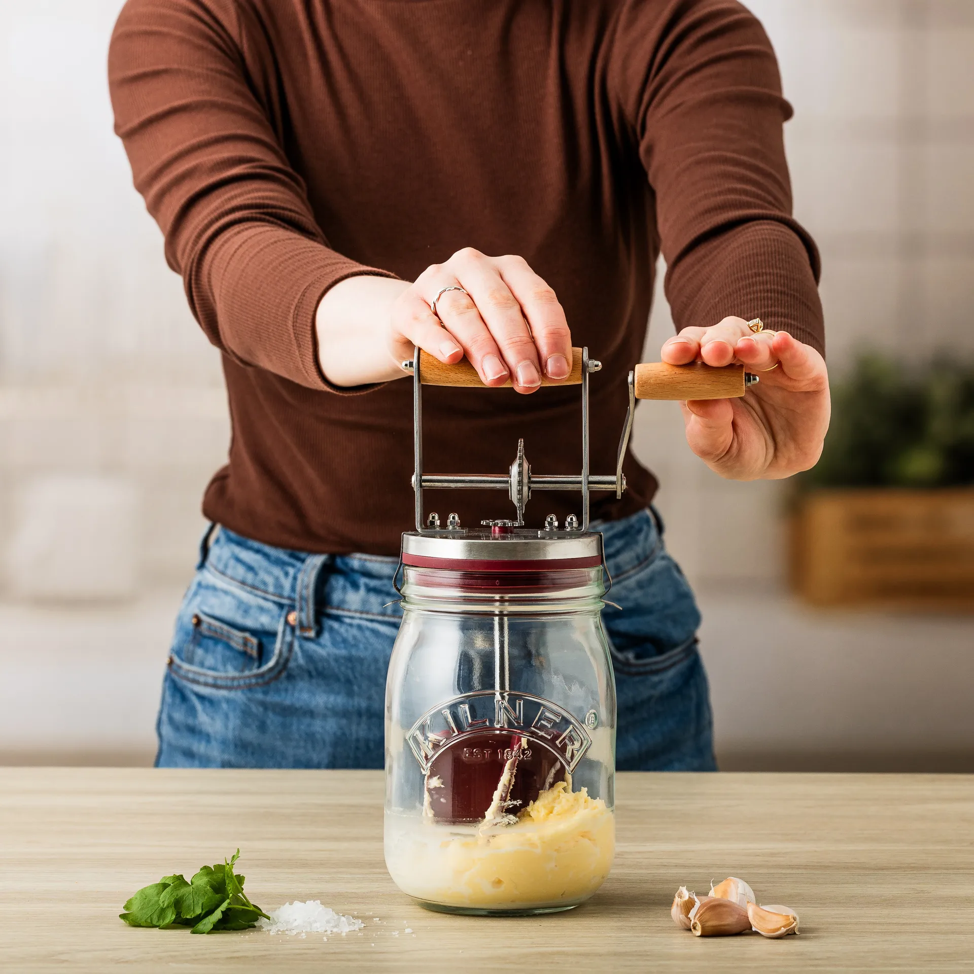Kilner smørkjerne, Klar-rød, 1 L Kilner