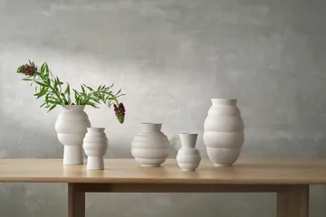 Tortus Archie vase nr. 3 26,5 cm - White - Knabstrup Keramik