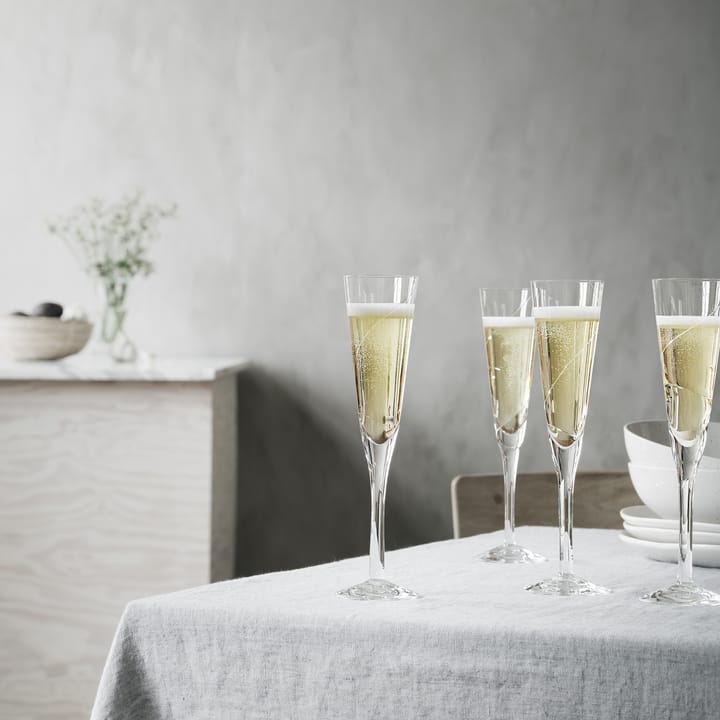 Line champagneglass 15 cl, Klar Kosta Boda