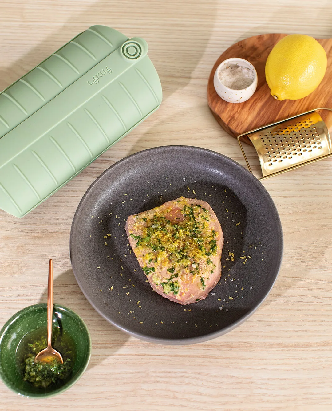 Lékué dampkoker, Grønn, med brett, 2-pakning Lékué