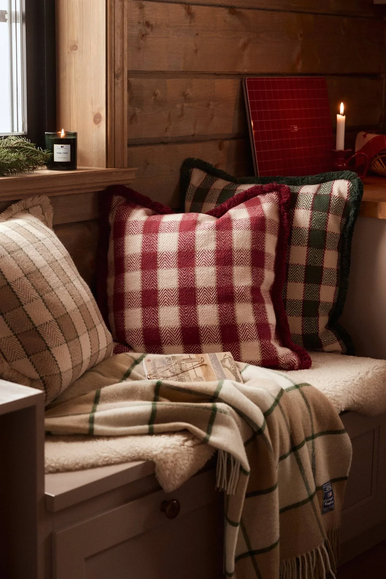 Checked organic cotton fringe putetrekk, Green-light beige-red Lexington