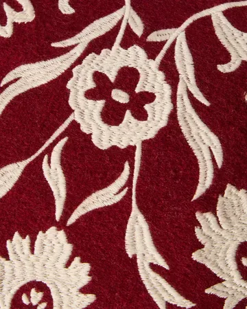 Flower Embroidered Wool Mix putetrekk 50x50 - Red-Light beige - Lexington