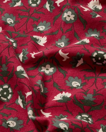 Flower printed økologisk bomullsduk - Red-beige-green, 150x350 cm - Lexington