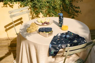 Arthur matboks 13,5x17 cm - Sailing-classic navy - Liewood